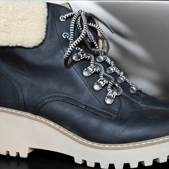 DV DOLCE VITA Russit Ankle Boots Womens 11 Lug Sole Black Beige Faux Fur - Picture 7 of 10